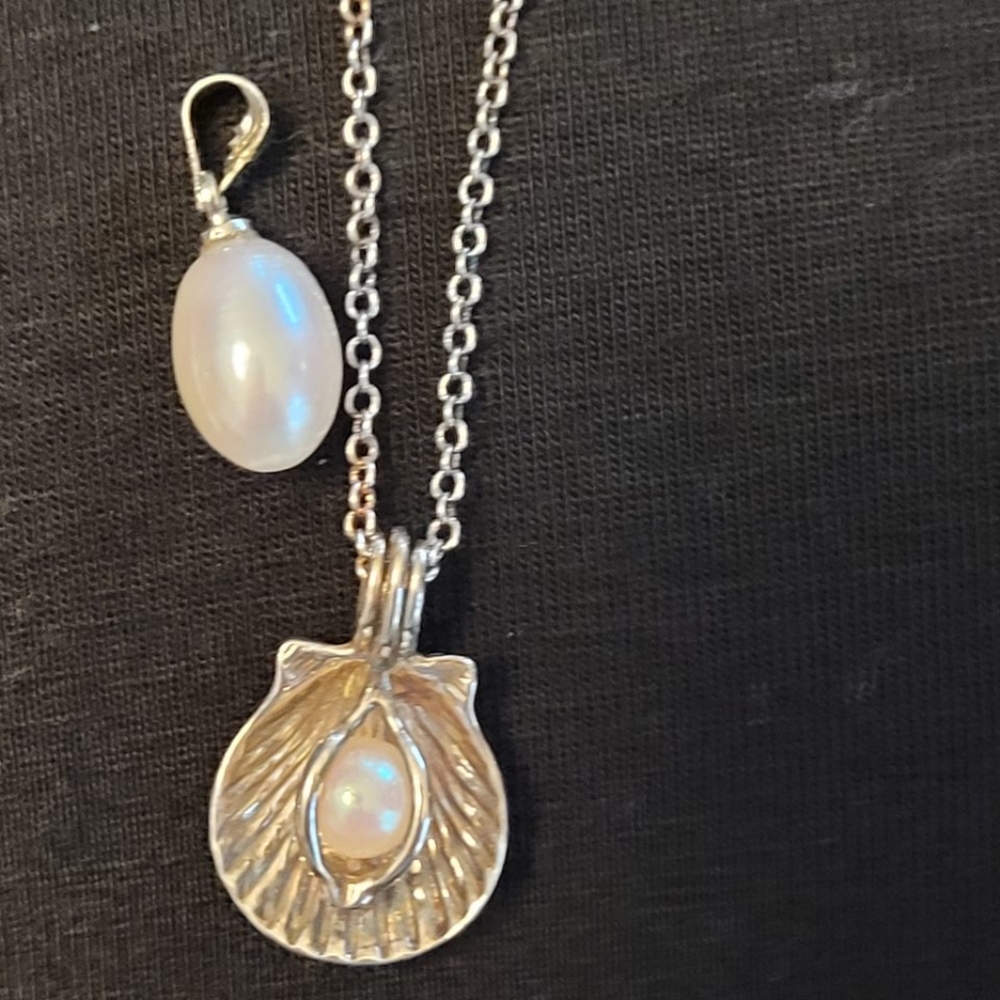 Bundle of two silver pearl pendants